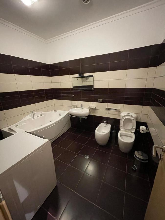 Mak Apartments 티라나 외부 사진